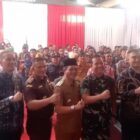 Komandan Distrik Militer (Dandim) 0624/Kabupaten Bandung, Letkol Inf Tinton Amin Putra, S.E., bersama Bupati Bandung Dr. H.M Dadang Supriatna, S.Ip., M.Si., meresmikan pembangunan Koramil Baleendah melalui upacara groundbreaking yang dilaksanakan secara simbolis, Senin (23/9/2024)