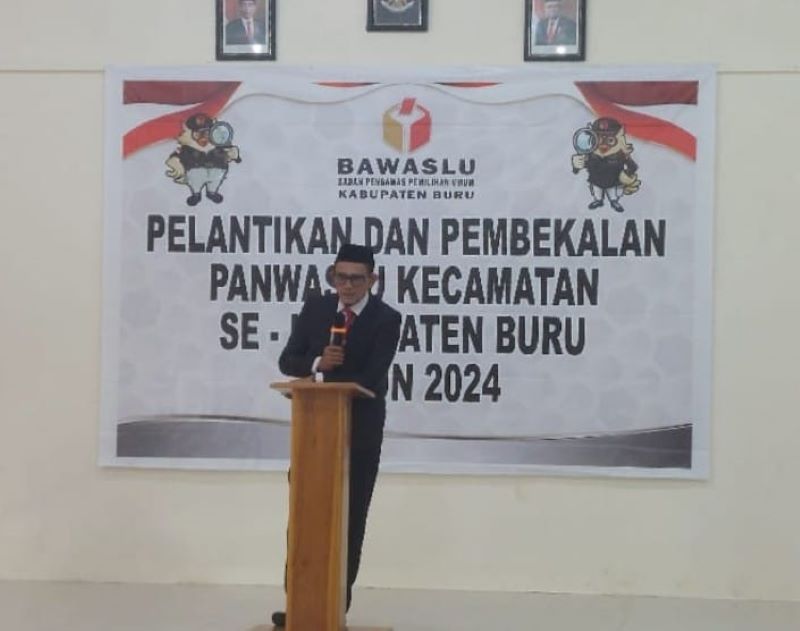 Badan Pengawasan Pemilihan Umum (Bawaslu) Kabupaten Buru resmi melantik 30 anggota Panitia Pengawas Kecamatan (Panwascam) se-Kabupaten Buru untuk mempersiapkan pelaksanaan Pemilihan Kepala Daerah (Pilkada) 2024