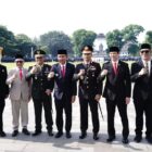 Kapolda Jawa Barat, Irjen Pol Dr. Akhmad Wiyagus, S.I.K., M.Si., M.M., turut menghadiri upacara peringatan Hari Kesaktian Pancasila tingkat Provinsi Jawa Barat yang digelar di halaman Gasibu, Kota Bandung, pada Selasa, 1 Oktober 2024