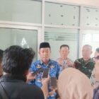 Plt. Asisten Pemerintahan dan Kesejahteraan Rakyat Kota Cimahi, Mardi Santoso, membuka acara tersebut secara resmi dan menekankan bahwa Pelatihan RW Tangguh Bencana ini merupakan langkah inovatif dari pemerintah daerah