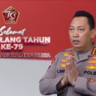 Kapolri Jenderal Polisi Drs. Listyo Sigit Prabowo turut hadir dalam peringatan Hari Ulang Tahun (HUT) Tentara Nasional Indonesia (TNI) ke-79, yang diselenggarakan di Lapangan Silang Monas, Jakarta Pusat