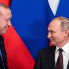 Presiden Turki Recep Tayyip Erdoğan melakukan pembicaraan telepon dengan Presiden Rusia Vladimir Putin pada hari Senin (07/10), membahas perkembangan terkini di Timur Tengah