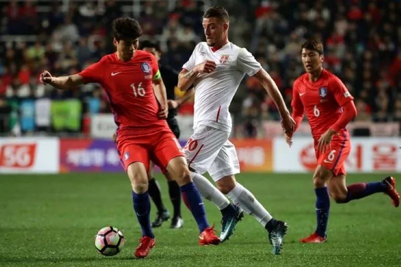 Korea Selatan akan menjamu Irak dalam pertandingan penting Kualifikasi Piala Dunia AFC pada Selasa, 15 Oktober 2024, pukul 18.00 WIB, di Yongin Mireu Stadium. Taegeuk Warriors