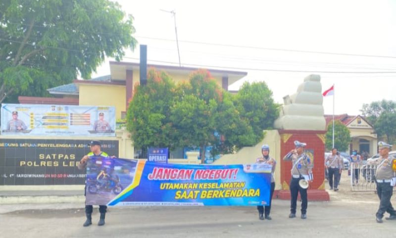 Kepolisian Resor Lebak, melalui Satuan Lalu Lintas (Satlantas), melaksanakan kegiatan Operasi Zebra Maung 2024 pada Selasa, 15 Oktober 2024