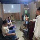 Sat Narkoba Polres Buru, yang dipimpin langsung oleh Iptu Fahrul Sahban, tidak hanya melakukan penangkapan terhadap para pelaku, tetapi juga menjalankan langkah-langkah lanjutan untuk memberantas jaringan yang lebih besar dalam peredaran miras