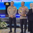 Polri mendapatkan penghargaan dari Komisi Nasional Disabilitas (Komnas Disabilitas) atas kebijakan inklusif dan humanis dalam rekrutmen proaktif bagi penyandang disabilitas