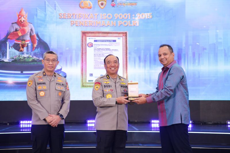 Sistem rekrutmen Sumber Daya Manusia (SDM) Kepolisian Republik Indonesia (Polri) kembali meraih sertifikasi ISO 9001:2015 dari International Organization for Standardization (ISO)