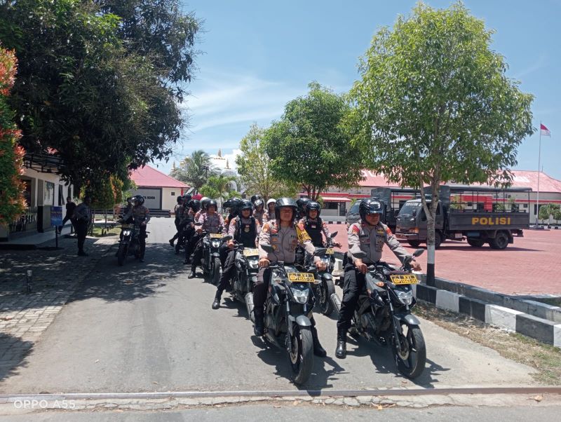 Polres Buru mengambil langkah proaktif untuk memastikan keamanan dan ketertiban selama pelantikan dengan melakukan patroli perimbangan, sebagai upaya preventif untuk menjaga ketenangan di wilayah
