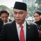 Presiden Prabowo Subianto resmi menunjuk Budi Arie Setiadi sebagai Menteri Koperasi