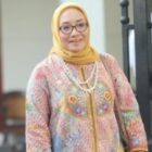 Presiden Republik Indonesia, Prabowo Subianto, telah resmi menunjuk Arifatul Choiri Fauzi sebagai Menteri Pemberdayaan Perempuan dan Perlindungan Anak dalam Kabinet Merah Putih untuk periode 2024-2029.