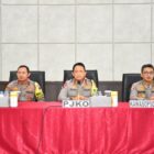 Menjelang pelaksanaan debat perdana calon gubernur dan wakil gubernur Maluku dalam Pilkada 2024, Kepolisian Daerah (Polda) Maluku menggelar Tactical Floor Game (TFG) atau simulasi taktis operasional pengamanan di Gedung Plaza Presisi Manise, Polda Maluku pada Kamis (24/10/2024)