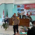 Waka Polres Buru, Kompol H. Akmil Djapa, berperan aktif dalam kegiatan dialog tersebut. Kehadirannya menegaskan komitmen Polri dalam mendukung upaya menjaga kerukunan antarumat beragama