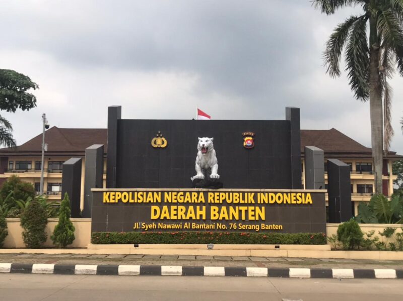 Kombes Pol Didik yang menyatakan bahwa AS telah resmi ditetapkan sebagai tersangka meskipun hingga kini belum dilakukan penahanan