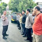 Menjelang pelaksanaan debat perdana calon gubernur dan wakil gubernur Maluku yang akan dilaksanakan pada hari Sabtu, 26 Oktober 2024 di The Natsepa Hotel, personel Satgas Operasi Mantap Praja (OMP) Salawaku dari Polda Maluku telah dikerahkan untuk mengamankan titik kumpul tiga pasangan calon (paslon)