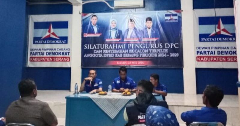 Menindaklanjuti video viral yang memperlihatkan dukungan Ricky Suhendra terhadap pasangan calon Bupati Serang, Ratu Zakiyah, DPC Partai Demokrat Kabupaten Serang telah memanggil Ricky Suhendra untuk memberikan klarifikasi pada Rabu, 9 Oktober 2024