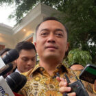 Presiden terpilih Prabowo Subianto menunjuk Prasetyo Hadi sebagai Menteri Sekretaris Negara (Mensesneg)