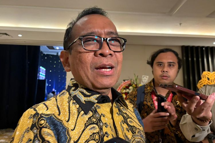 Presiden Prabowo Subianto resmi menunjuk Pratikno sebagai Menteri Koordinator (Menko) Bidang Pembangunan Manusia dan Kebudayaan (PMK)