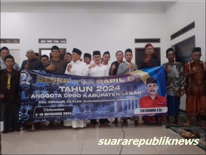 Anggota Dewan Perwakilan Rakyat Daerah (DPRD) Kabupaten Lebak, H. Tedi Sudarna, S.Sy., dari Komisi II Fraksi PDI-P, menggelar reses pertamanya di aula Pondok Pesantren Darul Fallah II, Kampung Tapos, Desa Kertajaya, Kecamatan Banjarsari, Selasa malam (5/11/2024)