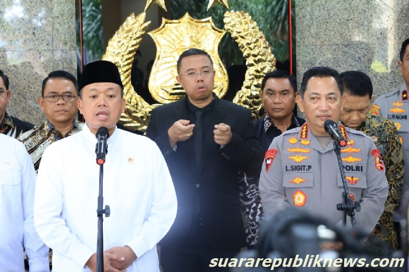 apolri Jenderal Listyo Sigit Prabowo menyatakan dukungan penuh kepada Menteri Agraria dan Tata Ruang/Badan Pertanahan Nasional (ATR/BPN) Nusron Wahid dalam upaya memberantas mafia tanah yang selama ini meresahkan masyarakat dan menghambat iklim investasi