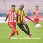 Stadion Letjen H. Soedirman, Bojonegoro, akan menjadi saksi pertemuan dua tim yang belum terkalahkan dalam Grup 3 Liga 2 2024-2025, yakni Persibo Bojonegoro dan Deltras FC, pada 10 November 2024, pukul 15.30 WIB