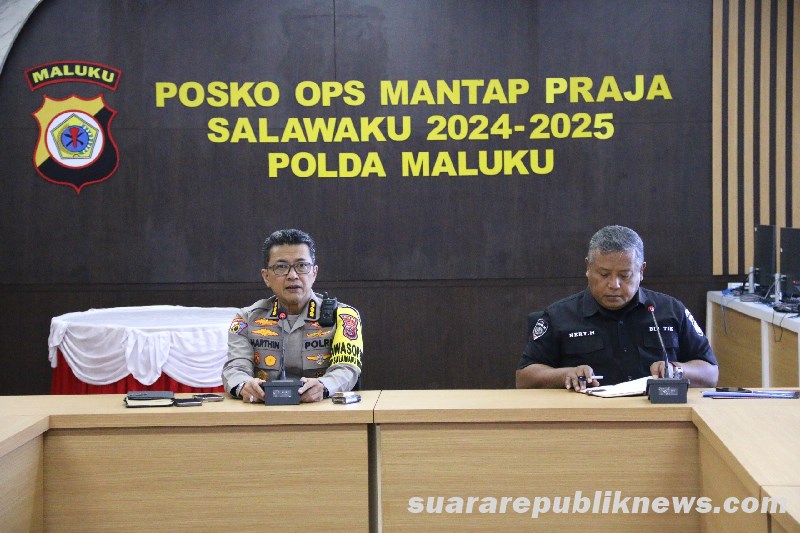 Rapat Anev dipimpin oleh Irwasda Maluku Kombes Pol Martin Luther Hutagaol, S.IK, yang bertindak sebagai Quality Control, didampingi Kabid TIK Polda Maluku Kombes Pol Hery Marwanto, SH, selaku Kepala Posko Beyond Trust Presisi