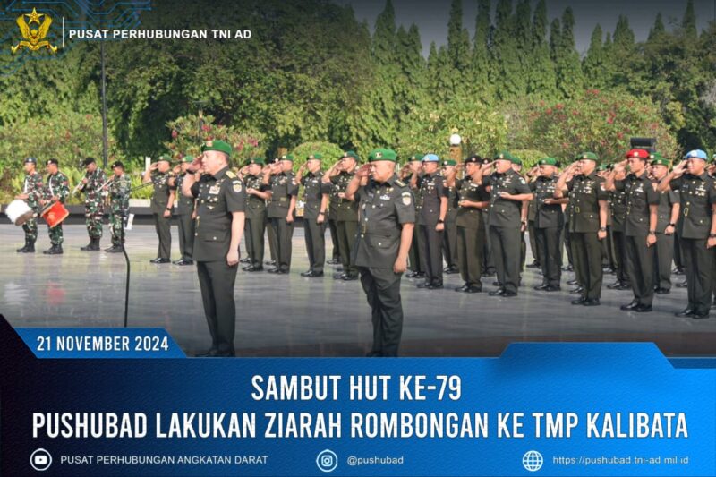 Dalam rangka memperingati Hari Ulang Tahun ke-79 Komunikasi dan Elektronika TNI Angkatan Darat (Komlekad), Pusat Perhubungan TNI Angkatan Darat (Pushubad) mengadakan ziarah rombongan di Taman Makam Pahlawan (TMP) Kalibata, Jakarta, Kamis (21/11/2024)