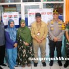 Menjelang Pilkada serentak 2024, Kapolres Cimahi AKBP Dr. Tri Suhartanto, SH., MH., M.Si., bersama Forum Koordinasi Pimpinan Daerah (Forkopimda) Kota Cimahi melakukan inspeksi ke sejumlah Tempat Pemungutan Suara (TPS) di wilayah Cimahi