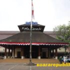 Kantor DPRD Kota Cimahi akan mengalami renovasi total sebagai upaya menciptakan fasilitas yang lebih layak, modern, dan inklusif