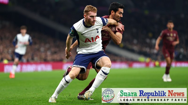 Pertandingan lanjutan Match ke-5 UEFA Europa League 2024/2025 akan mempertemukan Tottenham Hotspur dengan AS Roma pada Jumat, 29 November 2024, pukul 03.00 WIB