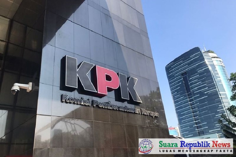 Komisi Pemberantasan Korupsi (KPK) kembali menunjukkan komitmennya dalam pemberantasan korupsi dengan melakukan Operasi Tangkap Tangan (OTT) di Pekanbaru, Riau, pada Senin (2/12)