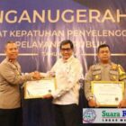 Waka Polres Buru, Kompol H. Akmil Djapa, S.Ag., hadir mewakili Kapolres Buru untuk menerima penghargaan dari Anggota Ombudsman RI, Dr. Johanis Wijianto, S.H., M.H., didampingi Kepala Ombudsman RI Perwakilan Maluku, Hasan Slamat, S.H., M.H.