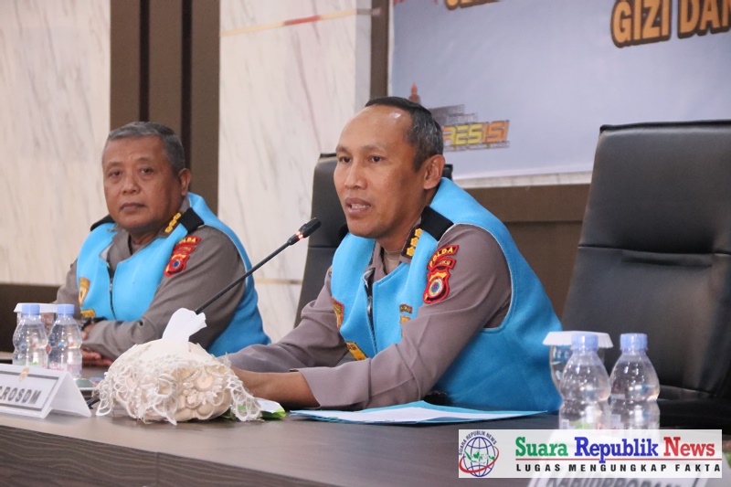 Sebanyak 12 calon siswa (Casis) Bintara Kompetensi Khusus (Bakomsus) Polri Bidang Pertanian, Perikanan, Peternakan, Gizi, dan Kesehatan Masyarakat (P3GKM) dari Panitia Daerah (Panda) Polda Maluku dinyatakan lolos tahap pertama pemeriksaan kesehatan (Rikkes)