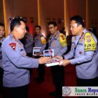 Kapolda Maluku, Irjen Pol. Drs. Eddy Sumitro Tambunan, M.Si., mewakili jajaran Polri dalam menerima DIPA Petikan dan RKA Satker Tahun Anggaran 2025