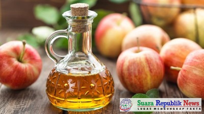 Cuka apel (apple cider vinegar)